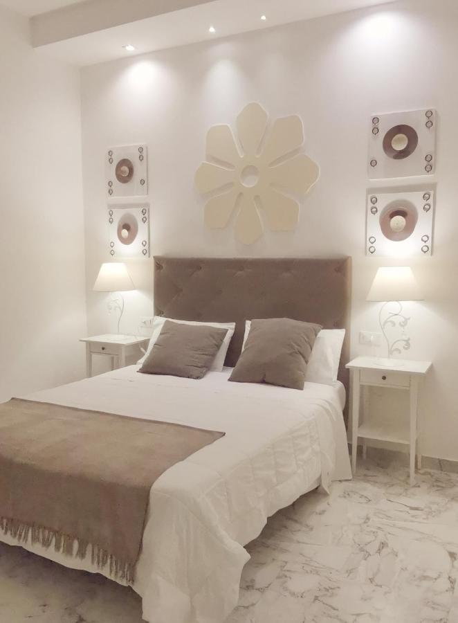 Flos Guest House Lucera Esterno foto