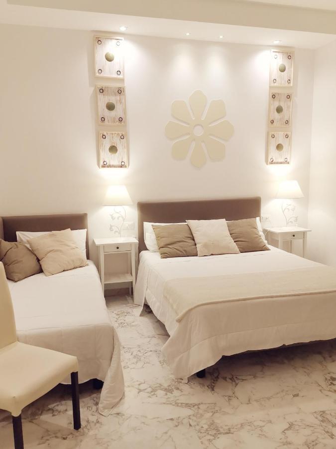 Flos Guest House Lucera Esterno foto