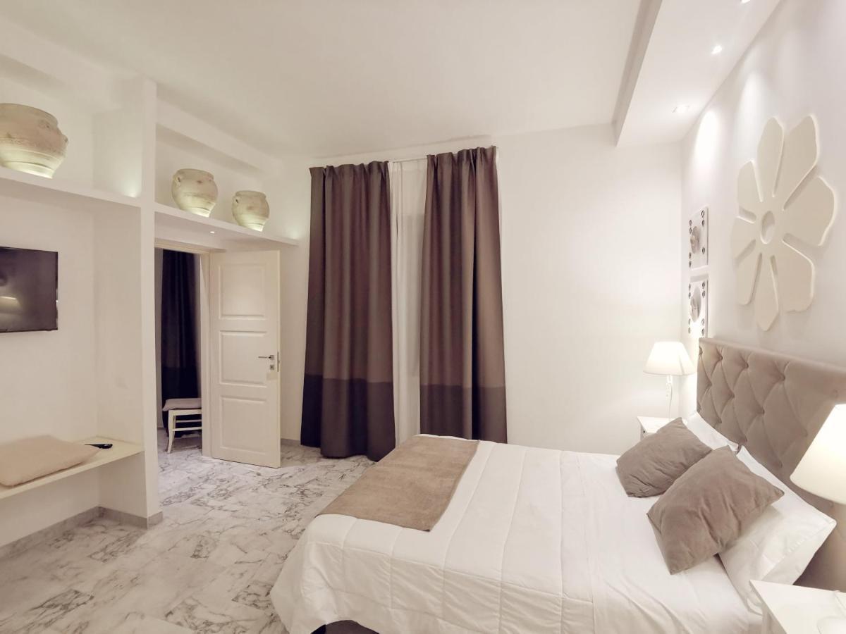 Flos Guest House Lucera Esterno foto