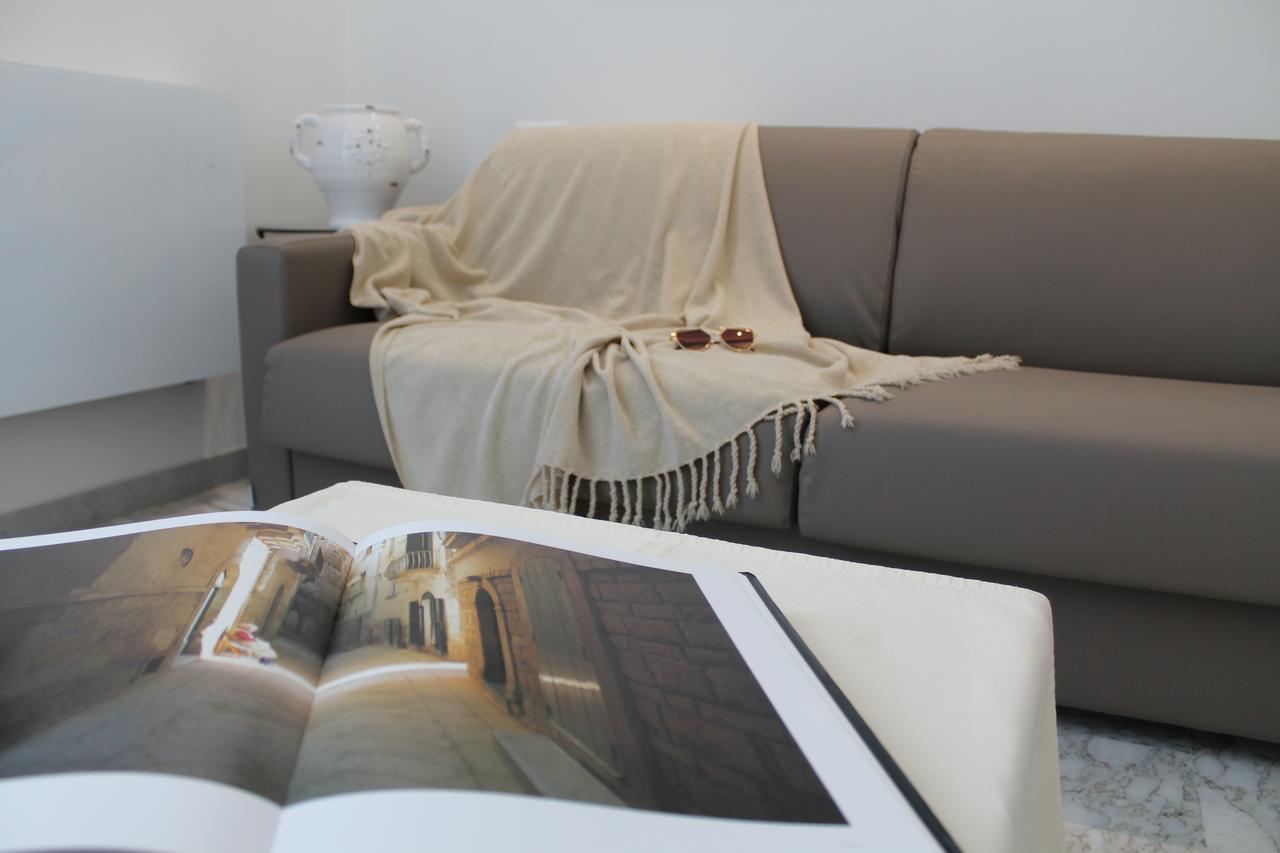 Flos Guest House Lucera Esterno foto