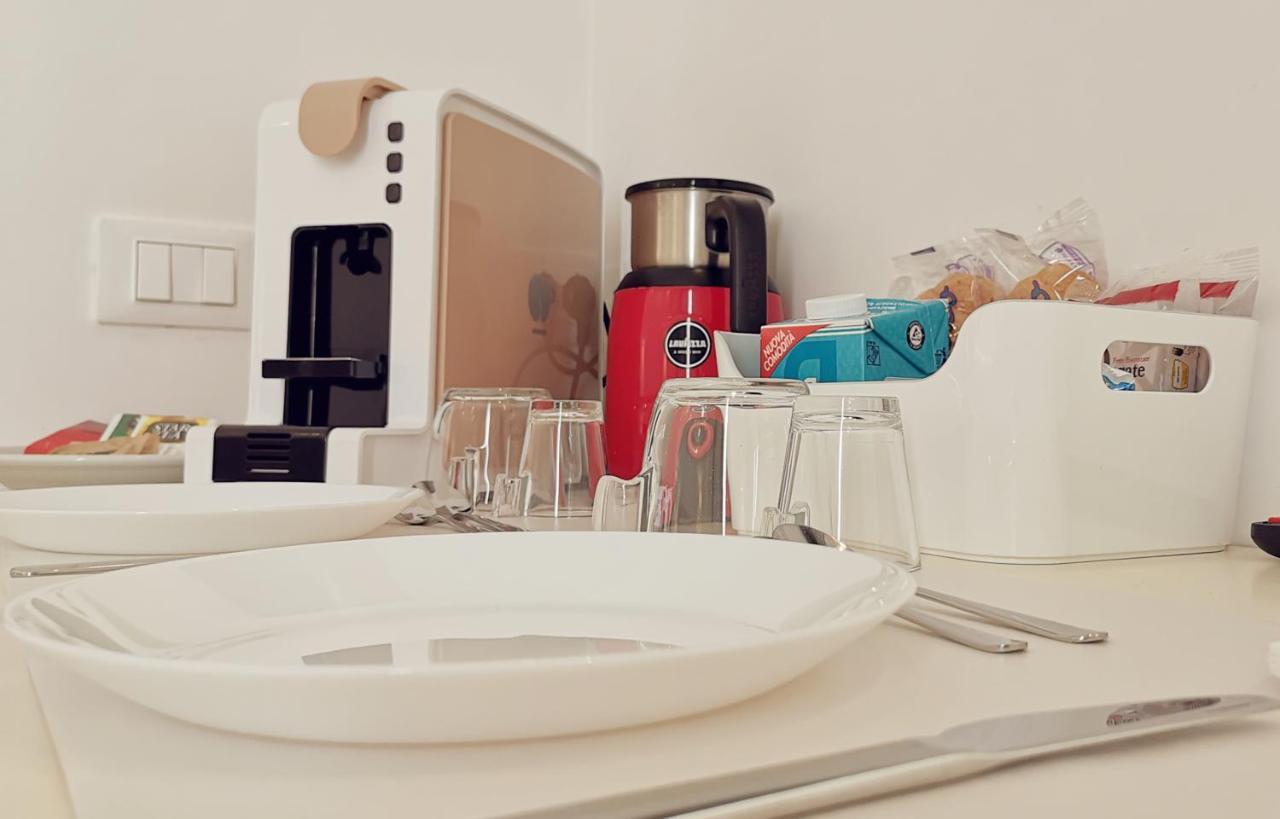 Flos Guest House Lucera Esterno foto