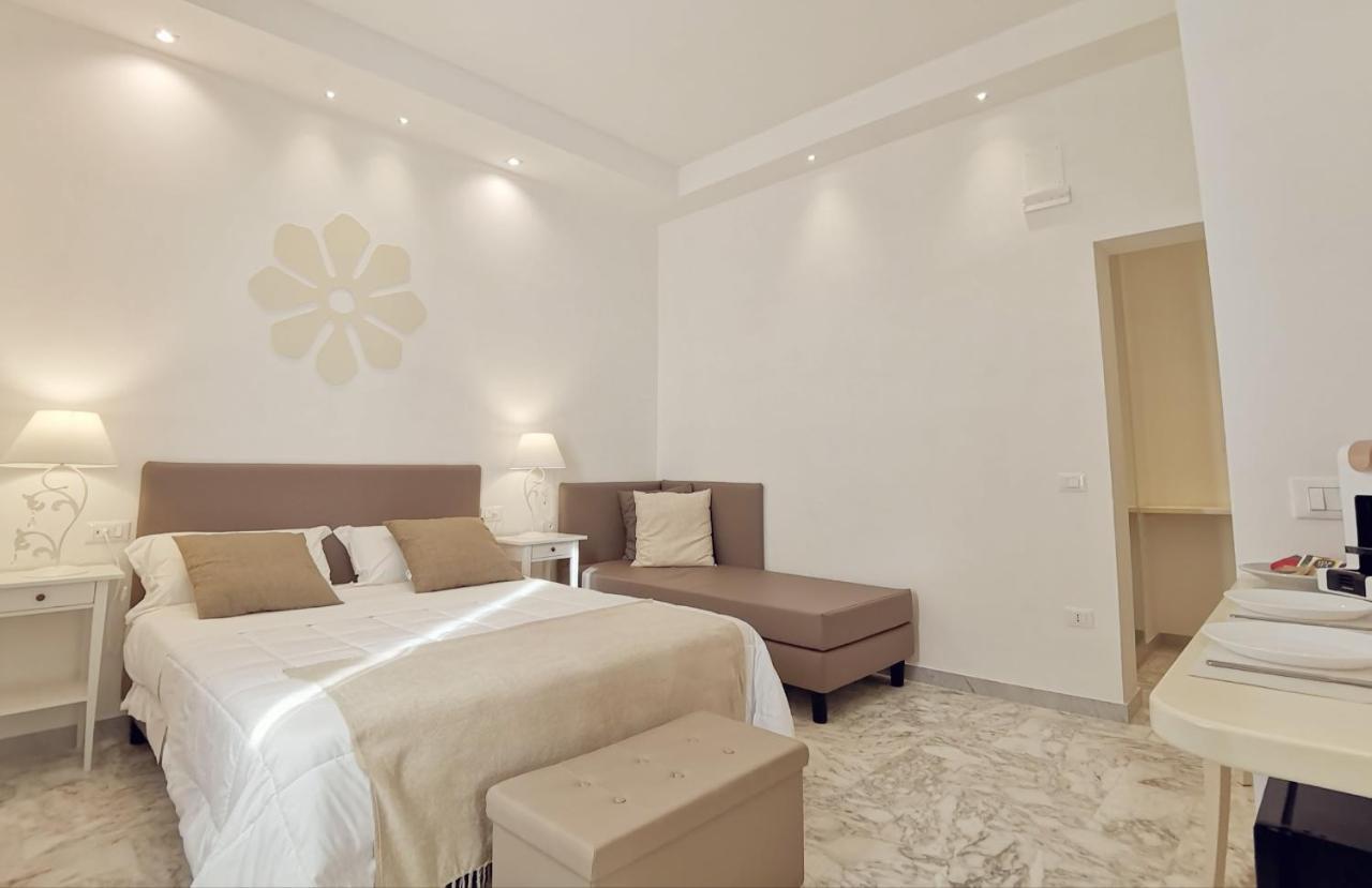 Flos Guest House Lucera Esterno foto