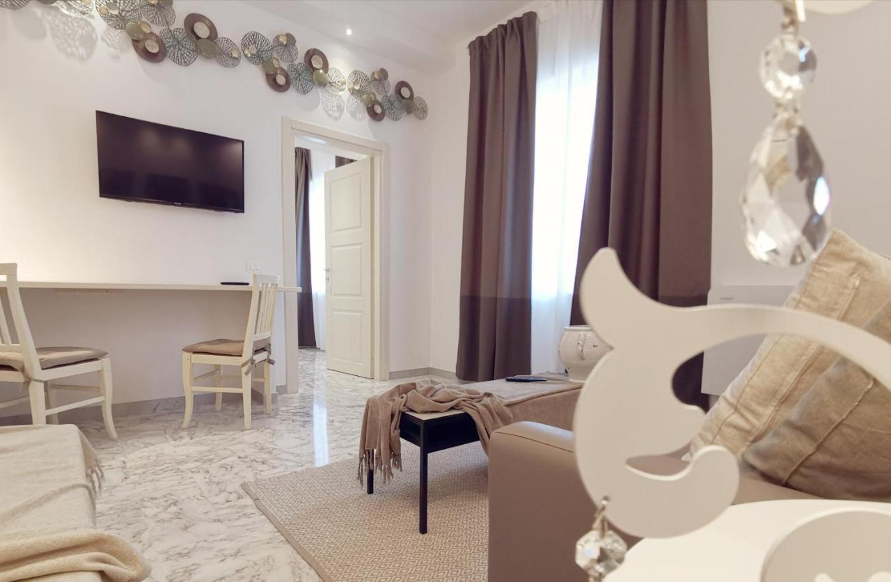 Flos Guest House Lucera Esterno foto