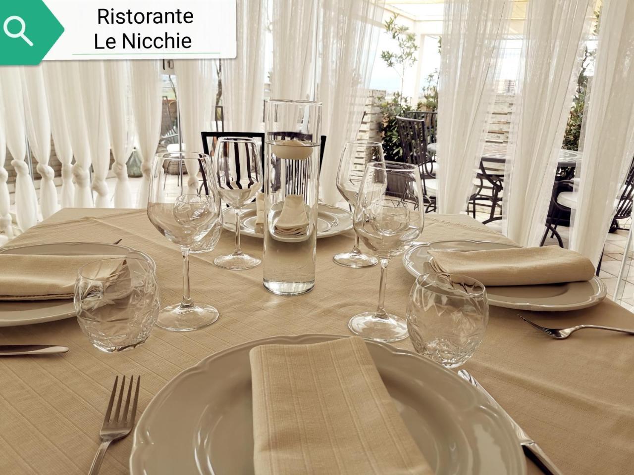 Flos Guest House Lucera Esterno foto