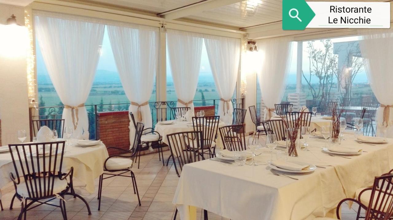 Flos Guest House Lucera Esterno foto