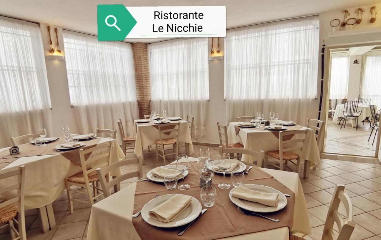 Flos Guest House Lucera Esterno foto