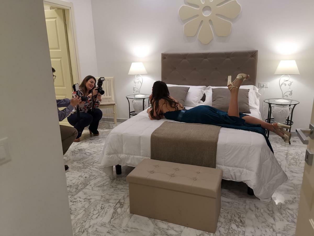 Flos Guest House Lucera Esterno foto